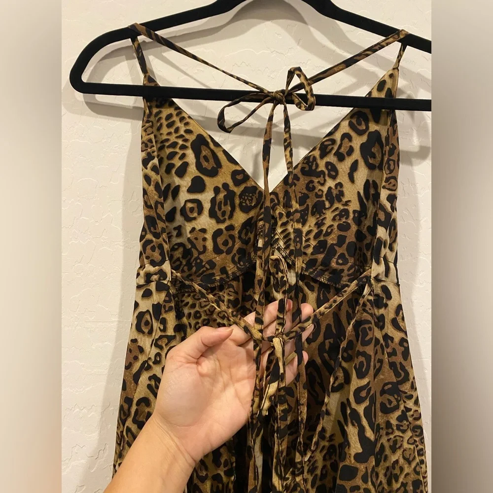 Vonda Leopard Maxi - Picture 10 of 11